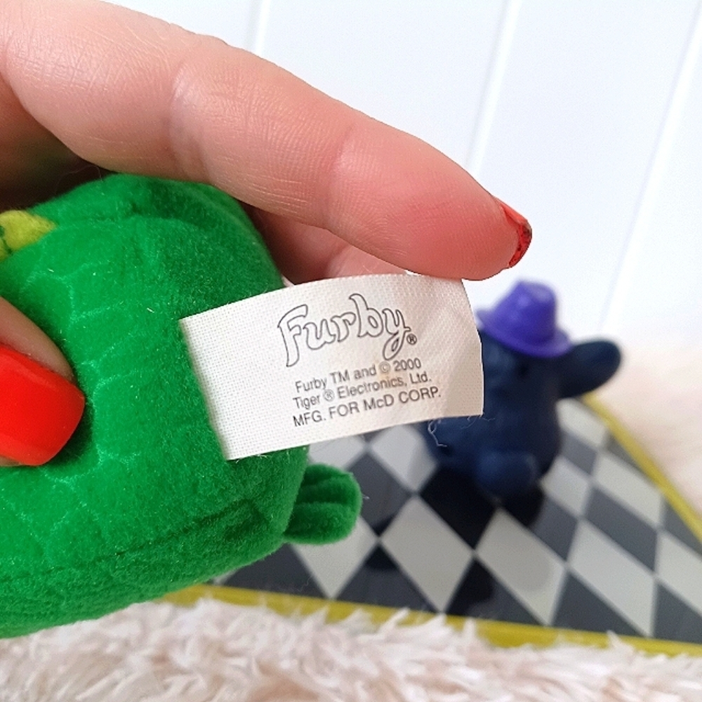 Vintage Furby McDonald's Toys - Picture 5 of 5